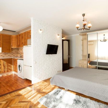 Cosy flat in the city centre Mikołajów Zewnętrze zdjęcie